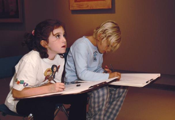 Kids drawing in the galleries