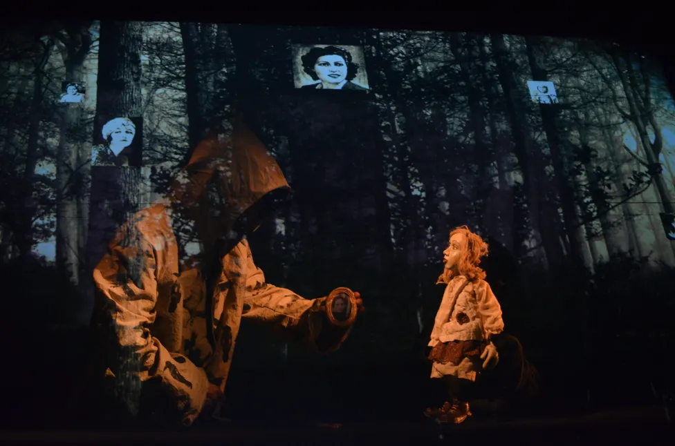 A still shot of Rebetiko being performed