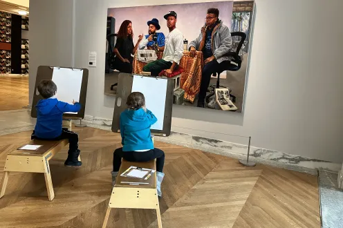 Drawing in the gallery 