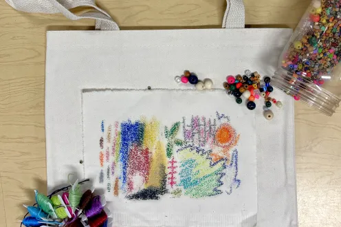 Example of an embellished tote bag made in the DIA's Artmaking studio